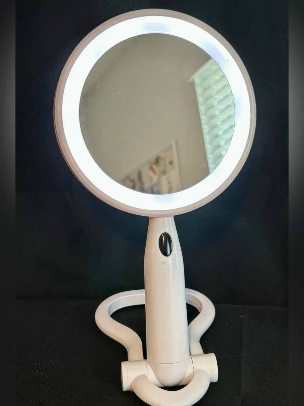 Conair Reflections Magnification Lighted LED Mirror & Honeybull Suction Mirror